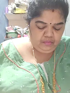 tamilthanushri webcam