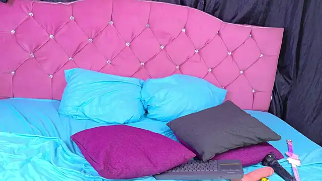 aleja_spearsx webcam