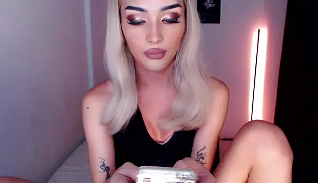 Alicegreenexx webcam