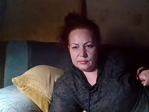 KrystalStyles webcam