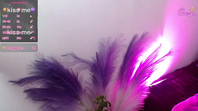 Zoley_eyes888 webcam