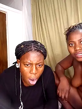 SweetCandy_95 webcam