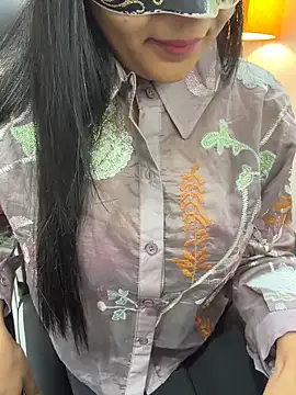 escape_with_me webcam