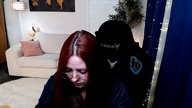 Hennessy_bunny webcam