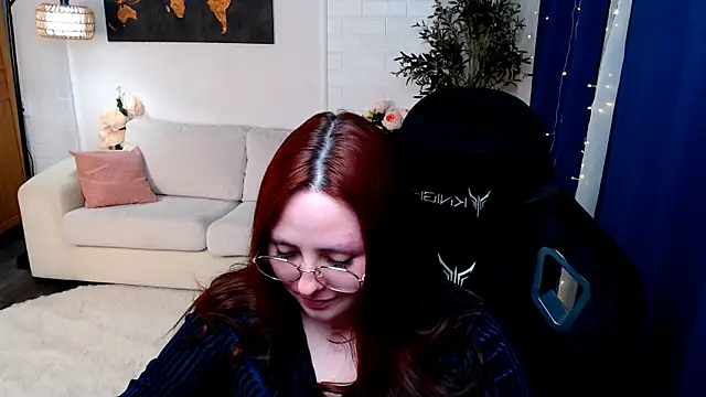 Hennessy_bunny webcam