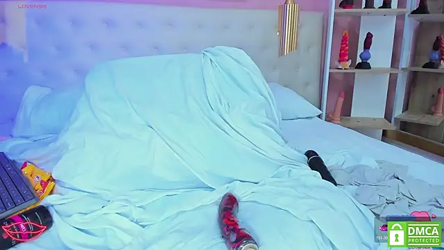 leylla_ - Leylla_'s free webcam - UK Sex Cams