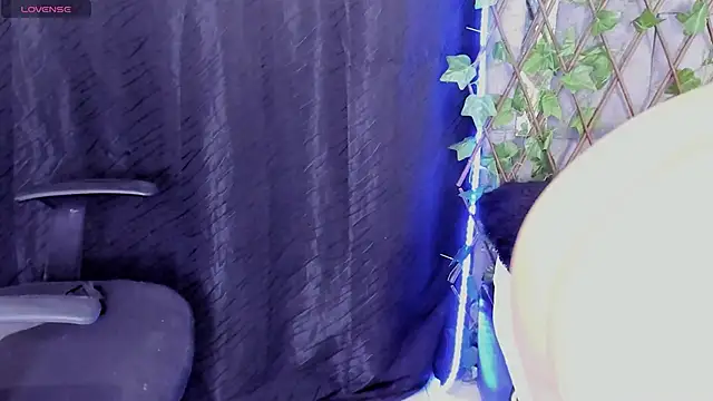 tatianasquirthot webcam