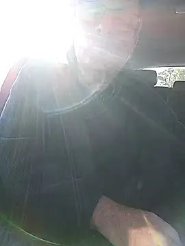 stiffandlubed@xh webcam