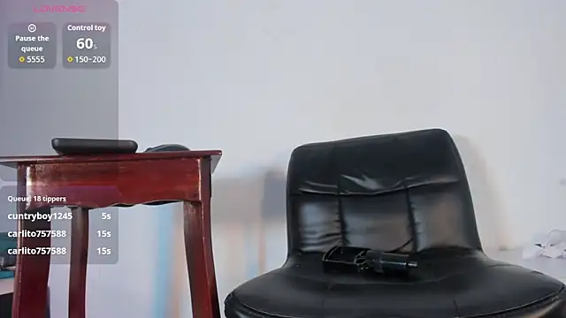 naughtylizeth_ webcam