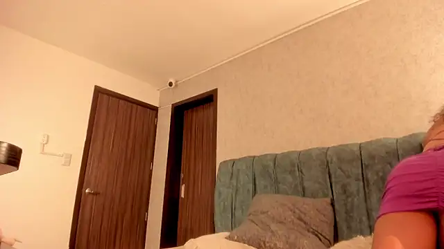 Aleera_Walton webcam