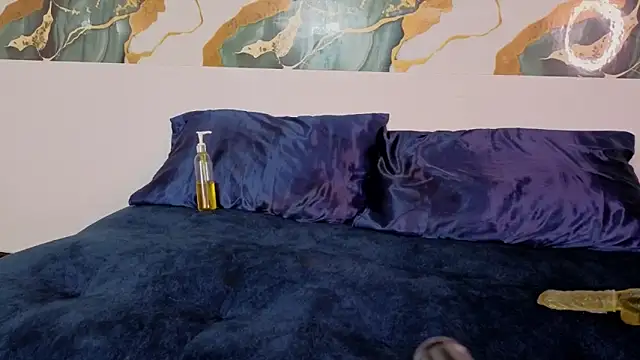 magical_muse122 webcam