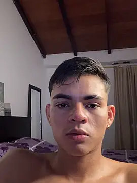 sexyboy-sebas webcam