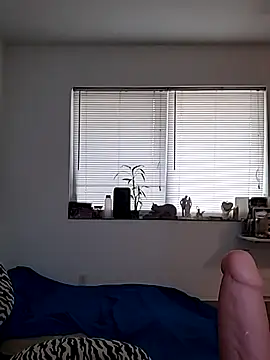 Scarlettishere webcam