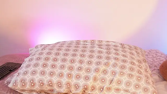 sweetlittlevenus webcam