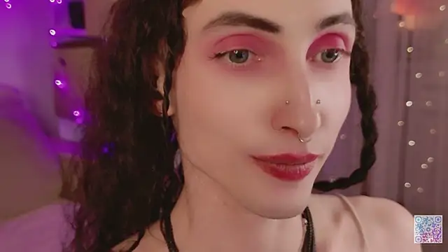 Queen_of_tease webcam