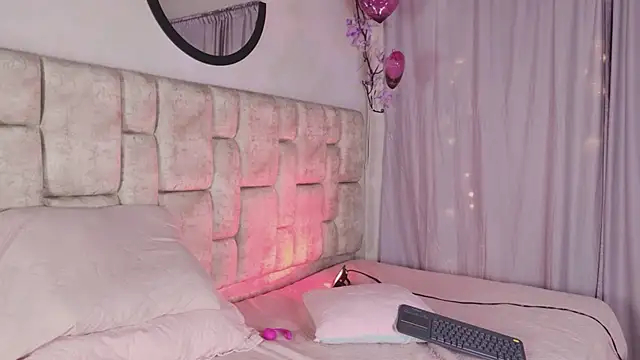 NanyMatrioska webcam