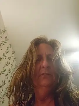 SultrySummer68 webcam