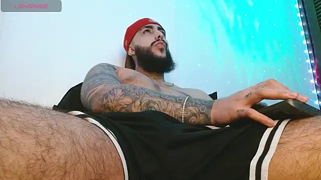 SantiagoHincapiie webcam