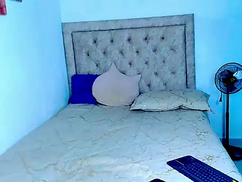 Criss_Ariana30 webcam