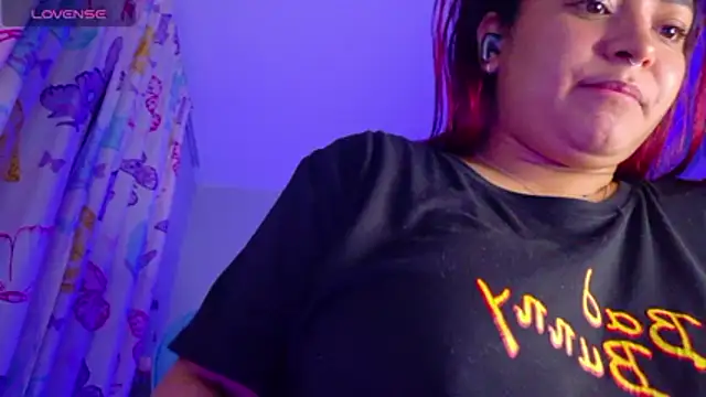 NicolleTaylor live sex cam