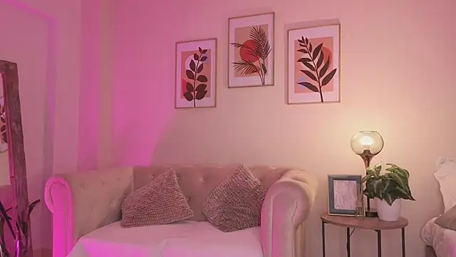 DahianaWalcott webcam