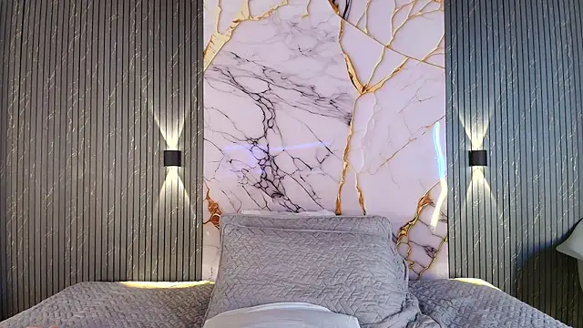 big_tits_in_your_face webcam