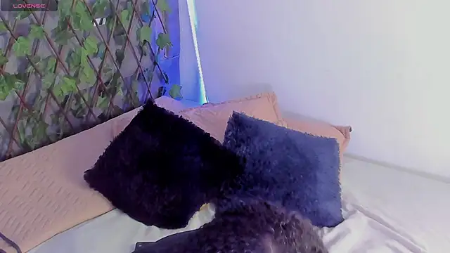 tatianasquirthot webcam