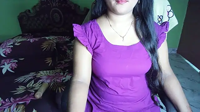 BengaliQueenStar webcam
