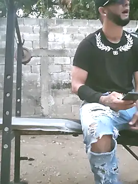 PIGHIGHDIRTY_p0 webcam