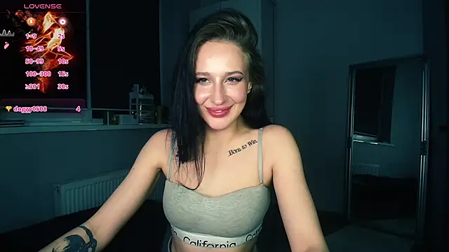 AliceTurnOn live sex cam