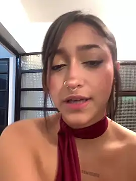 LilithMonette webcam