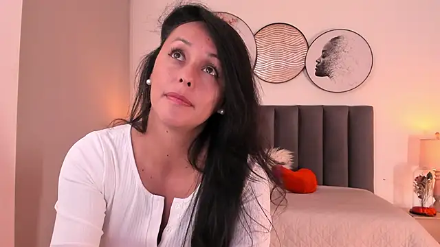 SaharaGarcia__ webcam