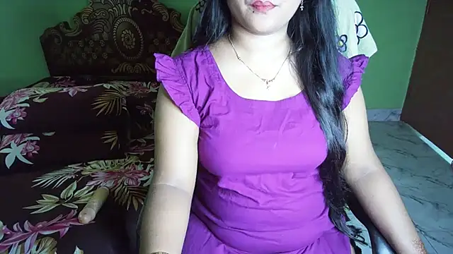 BengaliQueenStar webcam