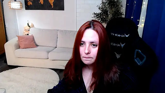 Hennessy_bunny webcam