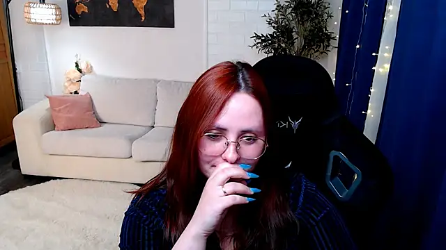 Hennessy_bunny webcam