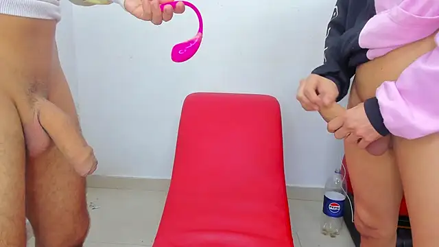 Extreme_Team8 webcam