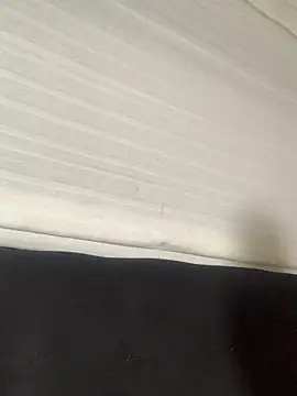 LilithMonette webcam