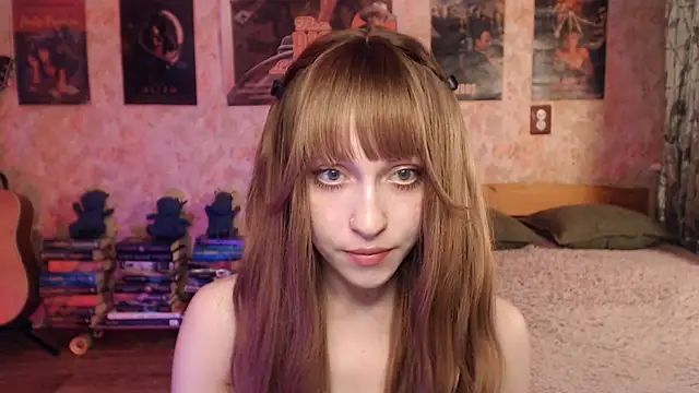 Friendly_Ellie webcam