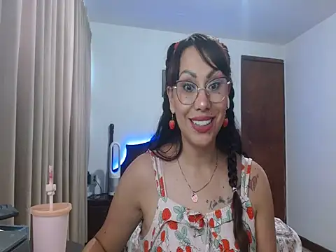 AloLovely_ webcam