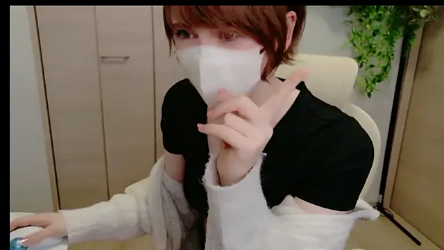 Emilia0606's live cam