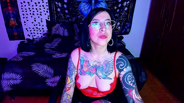 alice_666f webcam