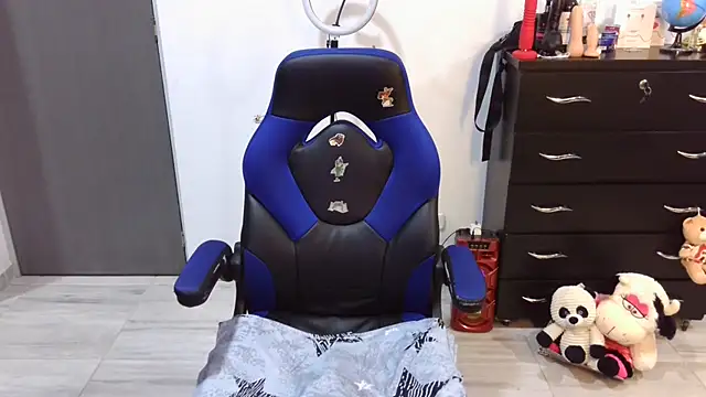 thomascooper7 - Thomascooper7's free webcam - UK Sex Cams