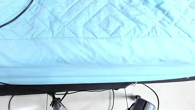 Matias_skinny webcam