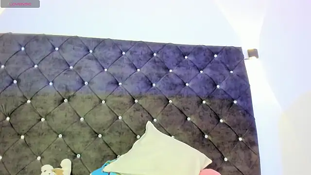 PauletteSanderss webcam