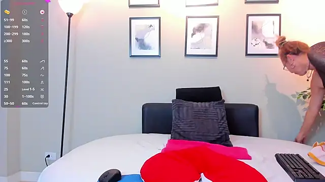 Victoria_Firee webcam