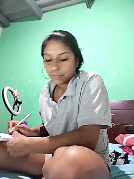 AngelicaStorms webcam