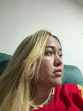 Danielavegax live sex cam