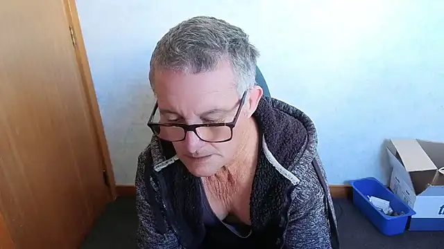 daddy_man - Daddy_man's free webcam - UK Sex Cams