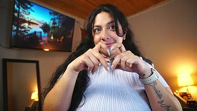 coraline_latin webcam