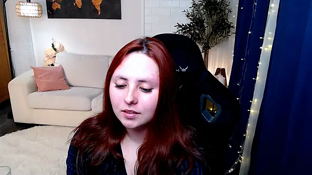 Hennessy_bunny webcam